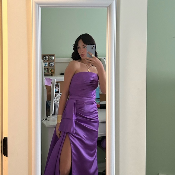 Light Purple Prom Dress - Picture 1 of 5